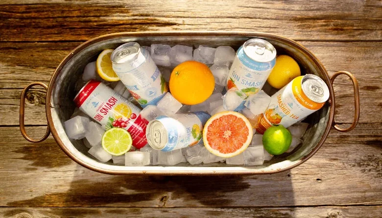 SimplyCanadian Drink